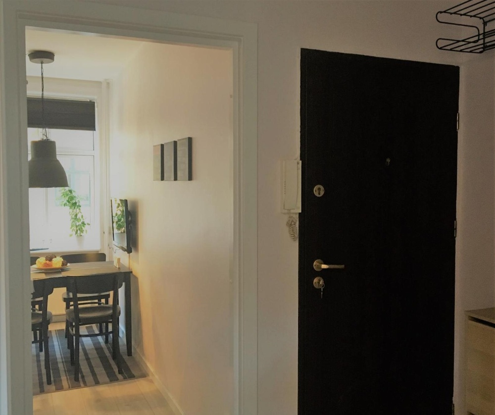 Room 1